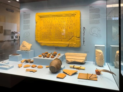 Showcase with ancient Roman tablets Exhibits on the subject of writing in Roman times in the Museum