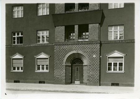 Berlin, Moabit, Agricolastr., residential building, modern architecture, new building, classic