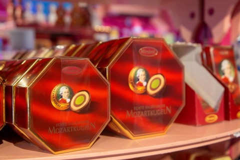 Close-up of Mozartkugeln in a shop in the famous Getreidegasse in Salzburg