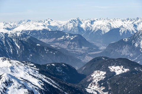 Peaks and mountains in winter, Sellraintal, Stubai Alps, Kühtai, Tyrol, Austria