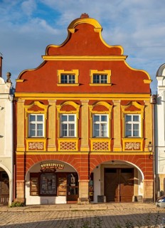 Renaissance-reconstructed Gothic house with high gable and façade remodelled in the Baroque style