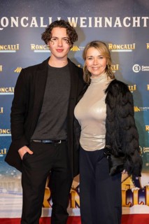 Tina Ruland with son Jahvis Rahmoune at the premiere of the 20th Original Roncalli Christmas Circus