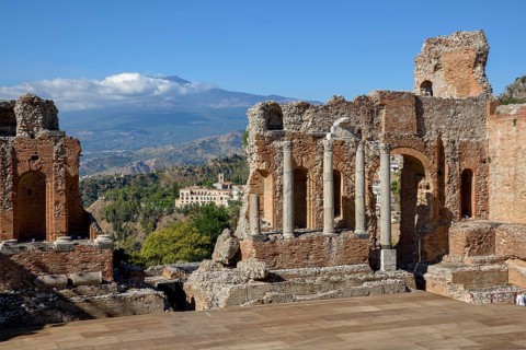 Teatro Greco from the 3rd century A.D. with a view of the volcano Etna, Greek theatre, Taormina,