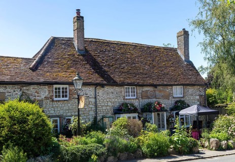The Henge Shop gift shop, Avebury, Wiltshire, England, UK