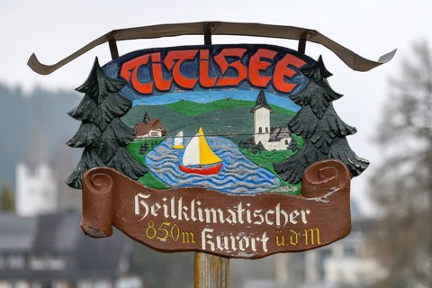 Sign at the entrance to the municipality of Titisee-Neustadt, Breisgau-Hochschwarzwald district,