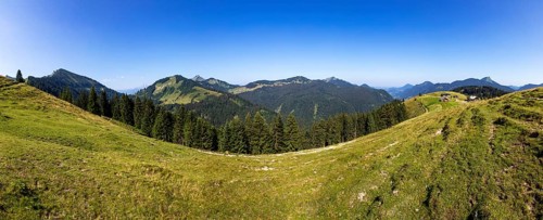 Mountain landscape, alpine meadow with alpine huts on the Feichtensteinalm, Hintersee,