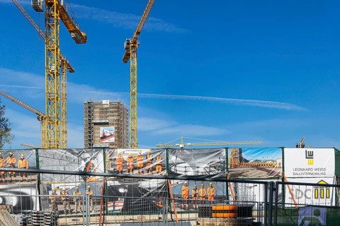 Open days on the construction site at the new main railway station started with great public