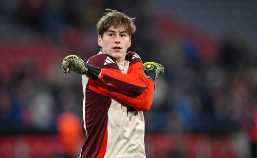 Goalkeeper Max-Joseph Schmitt FC Bayern Munich FCB (35) Warm-up training Champions League, Allianz
