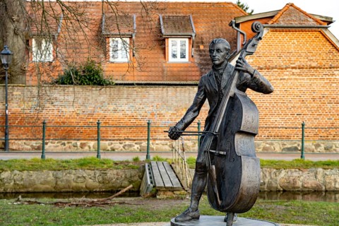 Monument to the double bass player Johannes Matthias Sperger in Ludwigslust,