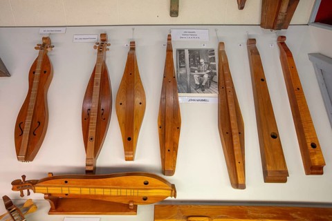 Clinton, Tennessee - The Museum of Appalachia, a collection of pioneer buildings and artifacts