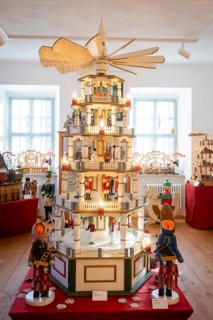 Traditionally, the doors to the Christmas exhibition at the LOHGERBER MUSEUM & GALLERY in