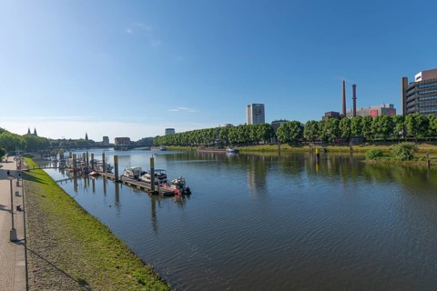 Port of Motorsportboot Bremen e.V. on the Weser, Hanseatic City of Bremen, city skyline, Weser