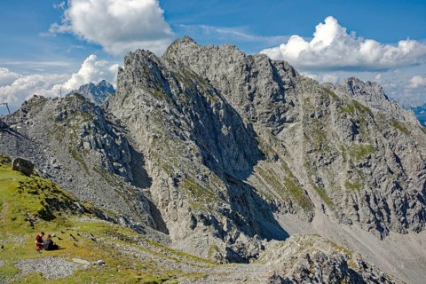 At the Hafelekar, view from the Karwendelblick of the Innsbruck Nordkette to the Karwendel
