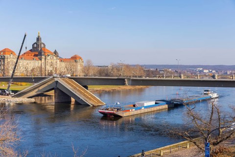 Following the partial collapse of the Carola Bridge in Dresden on 11 September 2024, no ships to