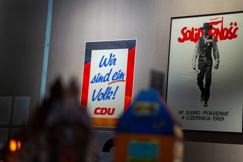 The exhibition deals with the complex topic of freedom from a historical, cultural and current