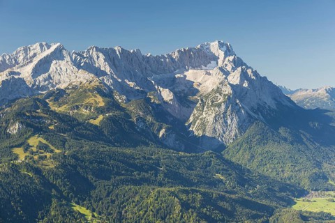 Panorama from Wank, 1780m, onto the Wetterstein Mountains with Alpspitze 2628m, Jubiläumsgrat and