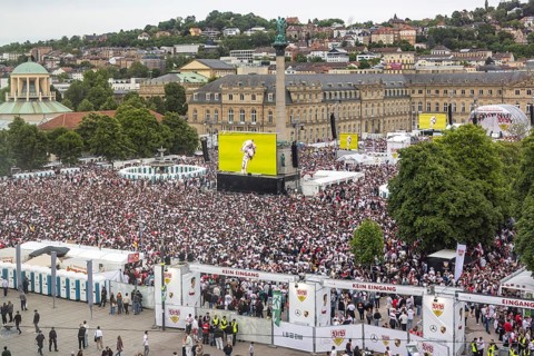 Public viewing on the Schlossplatz with 35, 000 spectators. They cheer the 4:2 victory of their VfB