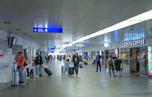 Passengers, Warszawa Centralna railway station, Warsaw, Mazovian Voivodeship, Poland