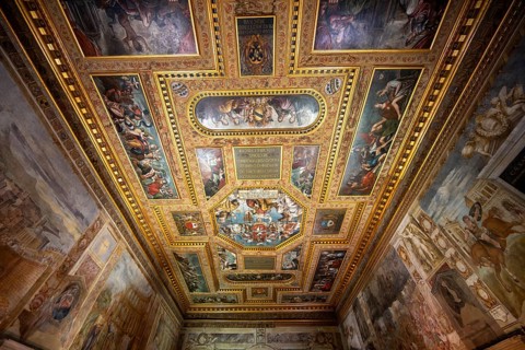 Parliament room with ceremonial ceiling, wall painting and ceiling painting, Castello di Udine,