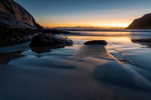 Evening in a sandy bay on the Norwegian European Sea, Söröya, Finnmark, December 2018