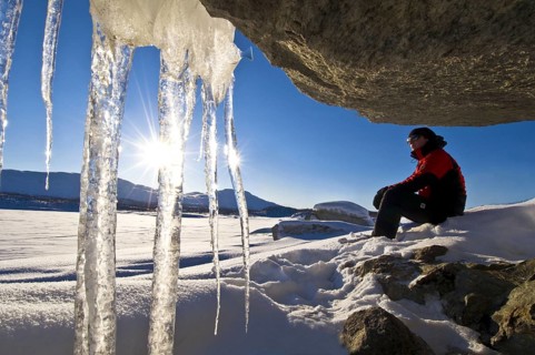 Man looking at Lake Akkajaure, Stora Sjöfallet National Park, Laponia World Heritage Site, Lapland,