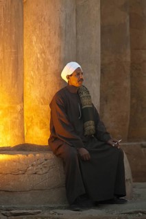 Middle East, Egypt, Egyptians, Arabs, sitting, temple, Kom Ombo, Kom Ombo, Egypt