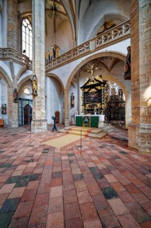 Altar, Freiberg Cathedral St. Marien, religious building, interior, Silberweg interior, ore mining,