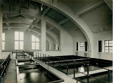 Jungfernheide Waterworks, Berlin, Architecture, Alfred Grenander, Large industrial interior with