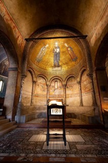 Side altar with ornate mosaics, San Giusto Martire Cathedral, Trieste, Friuli-Venezia Giulia