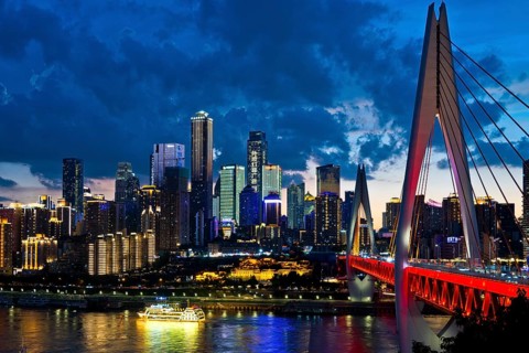 Evening, twilight, Dongshuimen Bridge across the Yangtze River in front of skyscrapers, skyline,