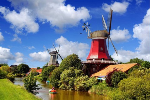 Die Zwillingswindmühlen von Greetsiel, East Frisia, Mühlen, Zwillingsmühlen, Krummhörn, Greetsiel,