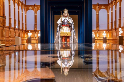 State Rooms in Dresden Residential Palace Historic banqueting halls in the north wing The