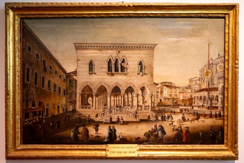 Painting depicting the main square of Udine with the Loggia del Lionello at the end of the 18th