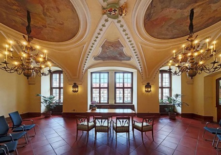 Palace chapel, historic rooms in the city palace, today town hall, also used as a wedding room,