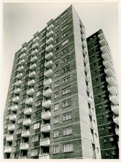 Berlin, Kreuzberg, Otto-Suhr-Siedlung, post-war modernism, high-rise apartment block with many