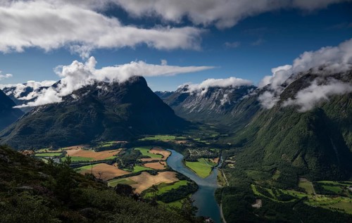 View from Romsdalsstigen of mountainous landscape and Rauma river, Trollvegen, near Åndalsnes or