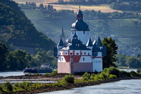 Pfalzgrafenstein Castle in the Rhine, near Kaub, Zollburg, in the Upper Middle Rhine Valley, cargo
