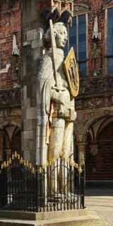 Bremen Roland, Roland statue on the market square in front of Bremen City Hall, UNESCO World