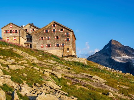 Kürsinger Hütte, Venice Group, Hohe Tauern National Park, Province of Salzburg, Austria