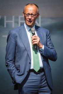 Friedrich Merz accompanying the Chancellor on a tour of the ILA (International Aerospace