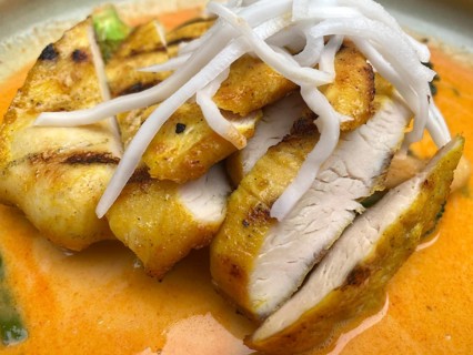 Thai red curry with chicken, Kaeng Phet, on plate, food, Munich, Bavaria, Germany