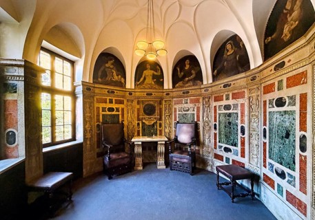 Kaiserzimmer, small tower room at the ballroom in the New Town Hall, historic retreat for Emperor
