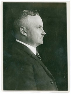 Martin Kiessling, 1879-1944, Berlin, architect, building director, profile portrait of a man in a