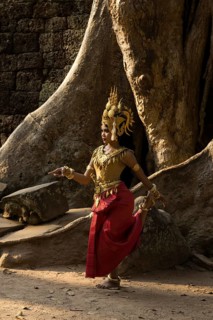 Young woman dressed as a temple dancer, Apsara, Ta Prohm, Angkor Wat, Angkor, UNESCO World Heritage