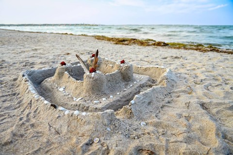Sandburg am Strand in Scharbeutz, Schleswig-Holstein, Germany +++ editorial use only