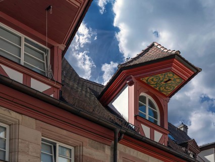Historischer Dachaufzugserker, Weißgerbergasse 29, Nuremberg, Middle Franconia, Bavaria, Germany