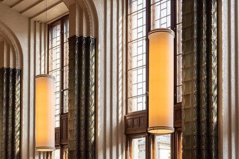 Large lamps, Taulu station restaurant, Helsinki Central Station or Helsingin päärautatieasema,