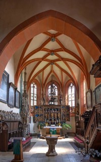 Altar of St. Andreas Church, a Gothic hall church, mentioned as early as 1390, Dorfplatz 8,