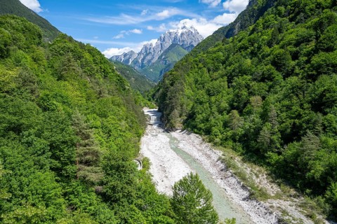 Dogna river and Jof di Montasio mountain peak, Julian Alps, Dogna, Eisental, Friuli-Venezia Giulia,