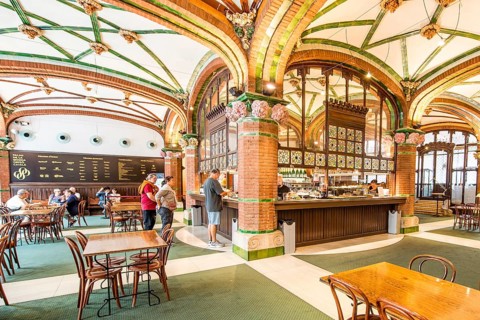 The café in the Palau de la Música Catalana (Palace of Catalan Music) concert hall, in the old